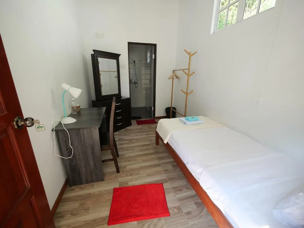 Hickory Penang Hill Otel Ayer Itam 3*,  Malezya
