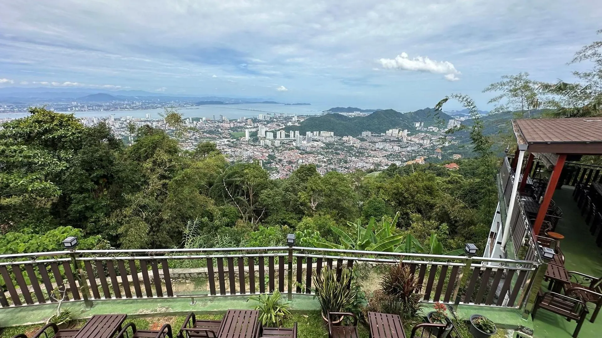 招待所 亚依淡 Hickory Penang Hill酒店